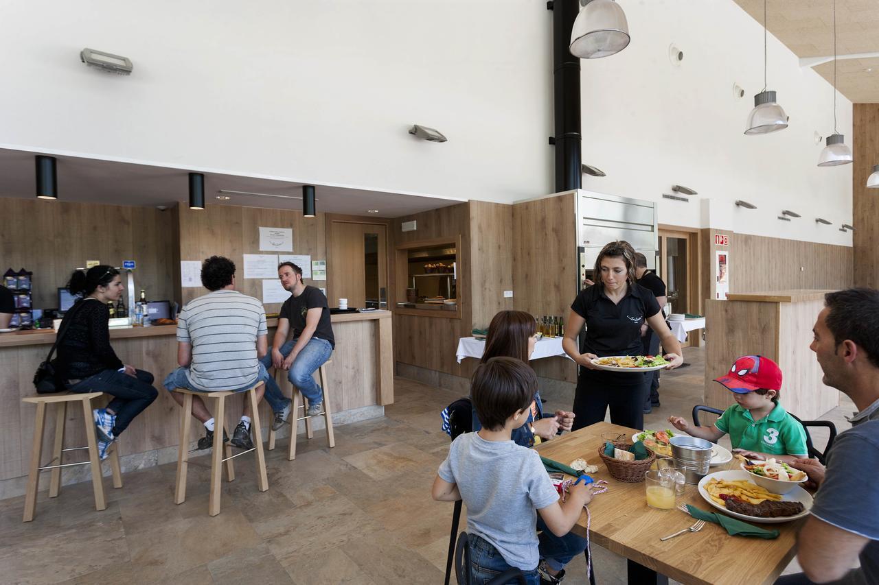 Youth Hostel Non Stop Inn By Irrisarri Land Igantzi Exterior foto